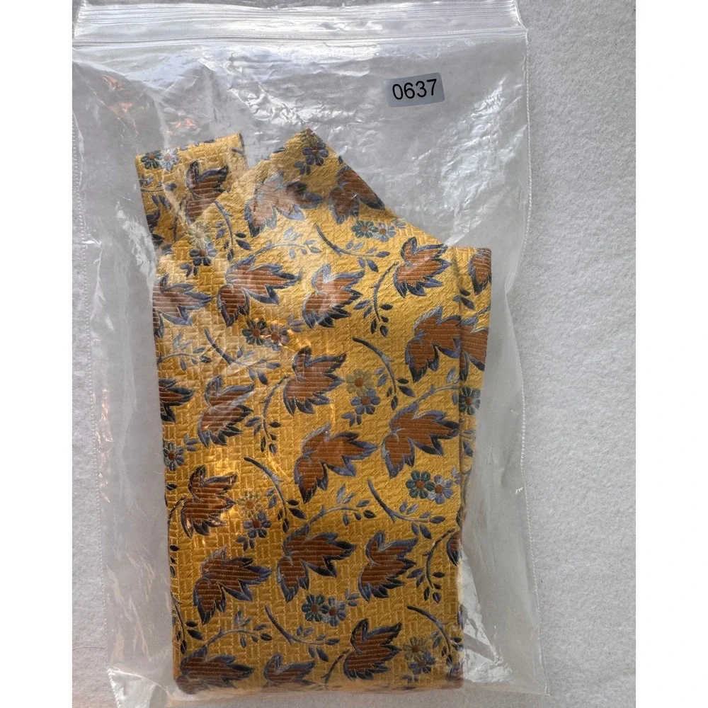 XMI Platinum Men's Gold Floral Jacquard Necktie Old Money Preppy Dress Tie